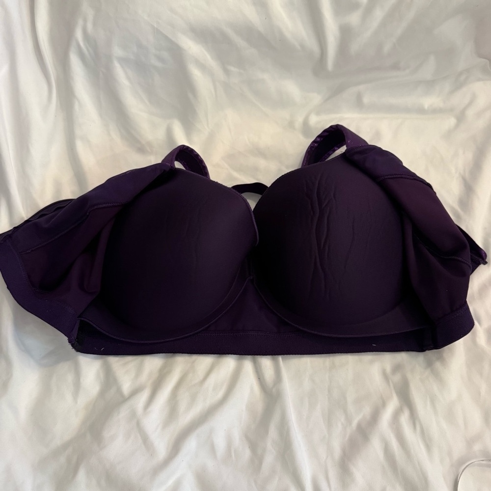 NWOT Victoria’s Secret Metallic Purple Knockout Maximum Impact Sports Bra - Picture 6 of 8